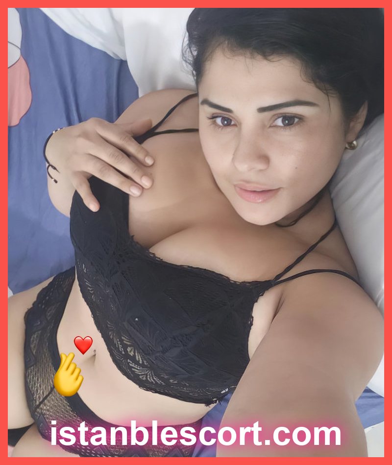 Tuğçe, 25 — بطاقة فترينة Esenşehir